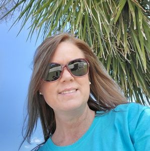 Meet your Posher, Brandy